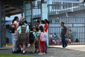 Sismo de magnitud 7.6 sacude Panamá y activa alerta de tsunami 1 sismo panama 03