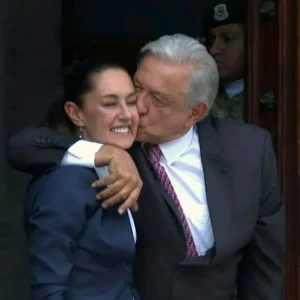 Andy López Beltrán se registra como aspirante a diputado federal en Tabasco 1 Sheinbaum: AMLO se retiró de la vida pública, no de la política