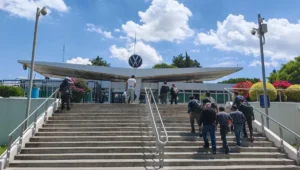 Sindicato de Volkswagen Puebla votará convenio salarial el 15 de octubre