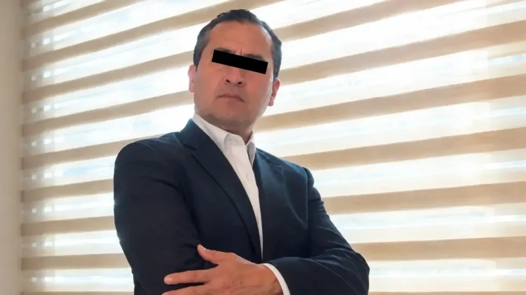 Detienen a Francisco Villagrán por ciberacoso en Puebla