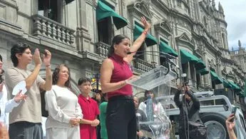 La Bonita Sánchez: ¿Campaña de base o movilización de servidores?