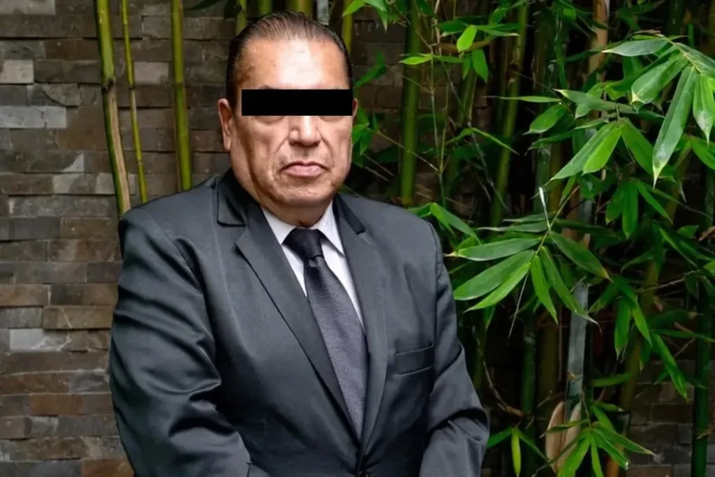 Detienen al juez Enrique Romero Razo en Puebla por presuntas irregularidades