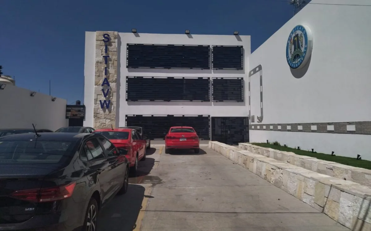 Volkswagen propone 8.24% aumento y prorrogan huelga hasta 29 octubre