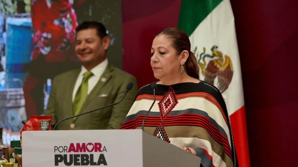 Laura Artemisa García mantiene cautela sobre su futuro político en Puebla