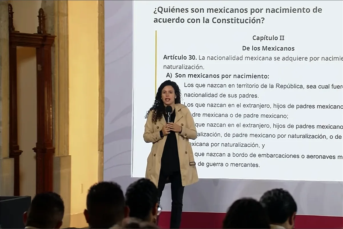 Gobierno aplaza reforma de doble nacionalidad a 2030 tras polémica en Nayarit