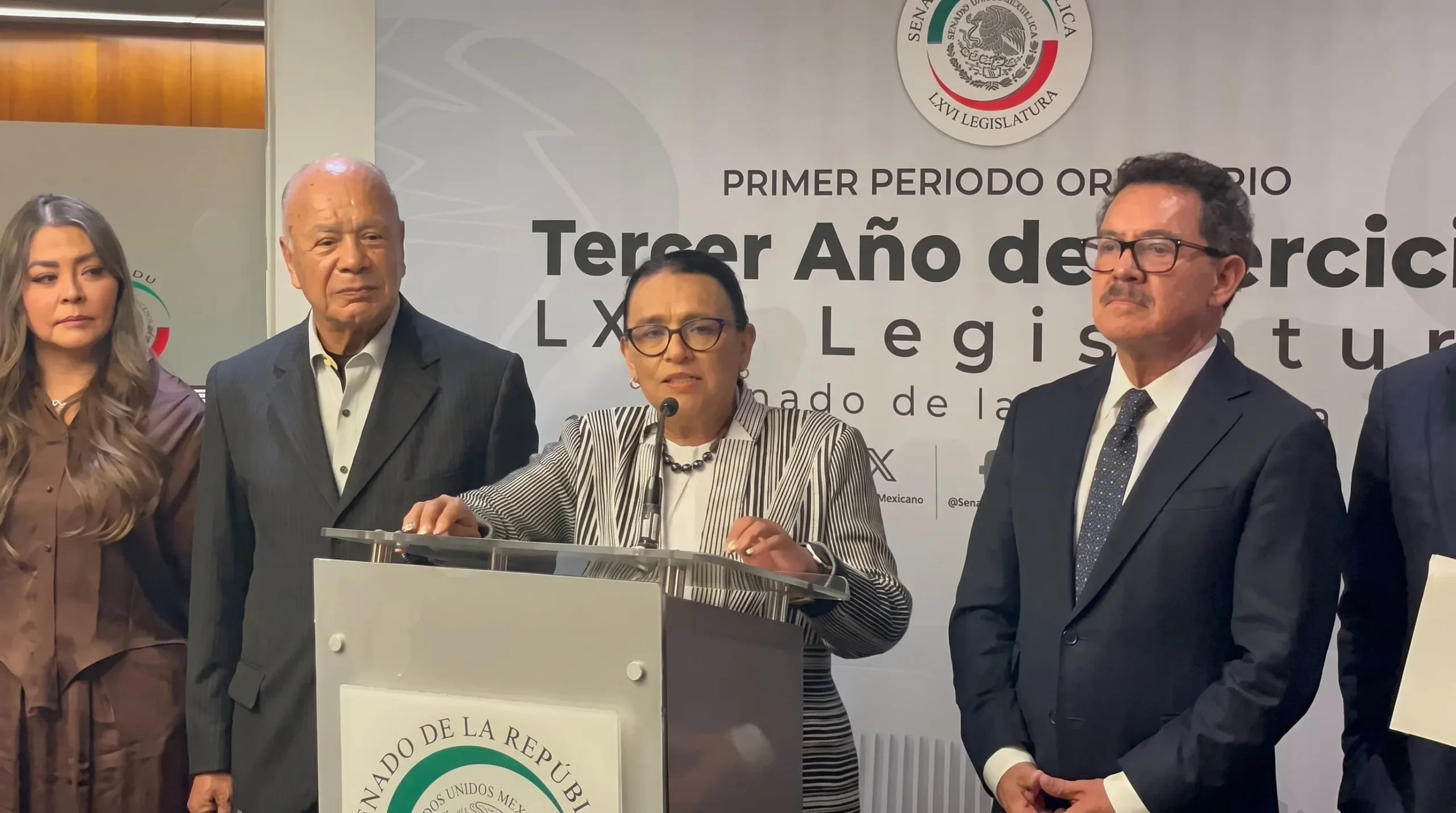 Rosa Icela Rodríguez comparece ante el Senado en “lo oscurito”