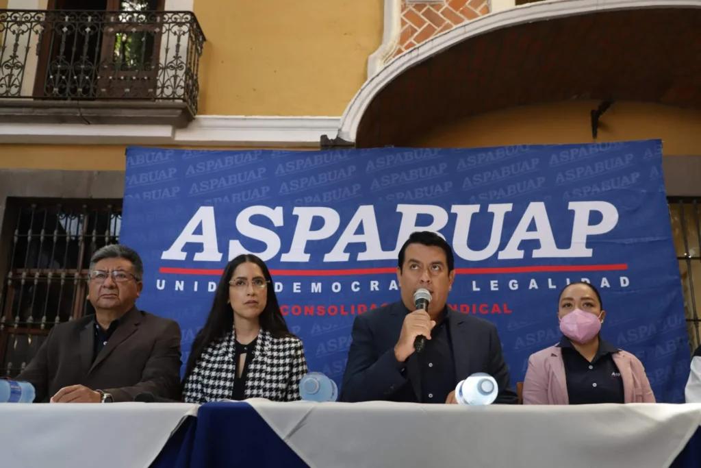 BUAP amplía consulta de pensiones a docentes hora clase