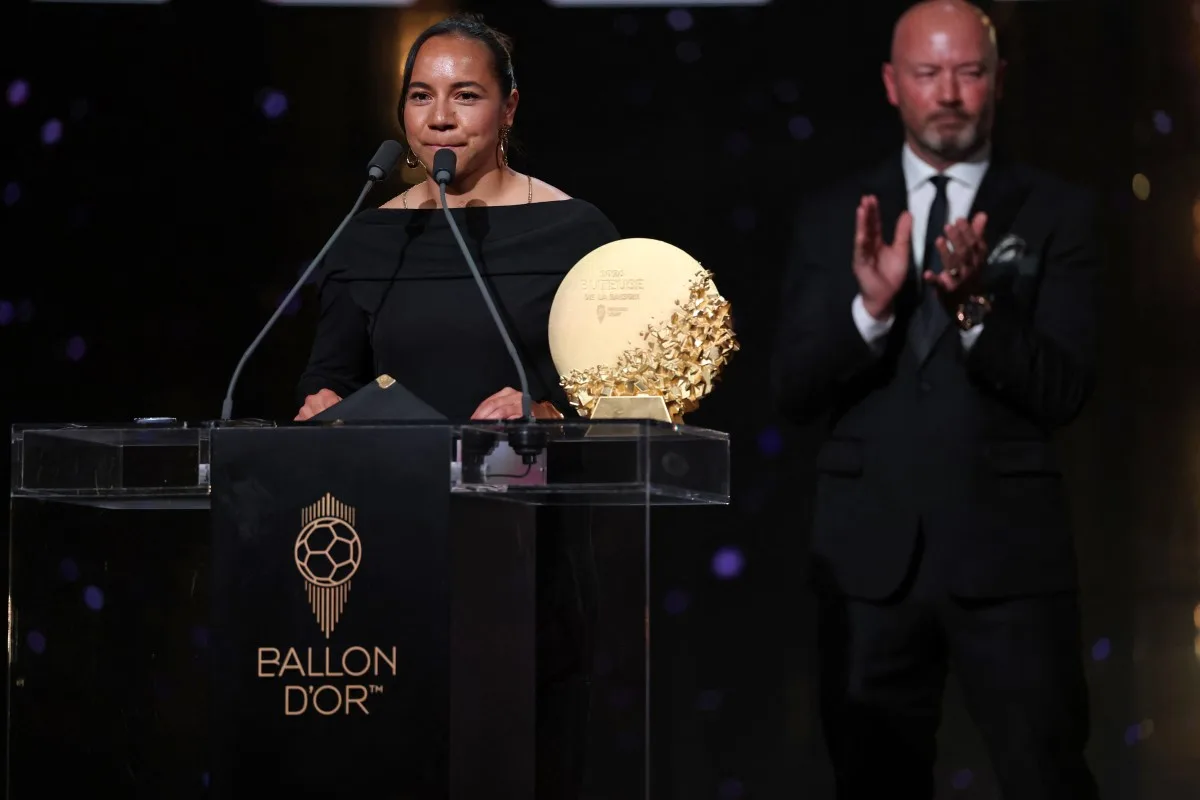 Charlyn Corral es nombrada Delantera del Año en el Balón de Oro 2026